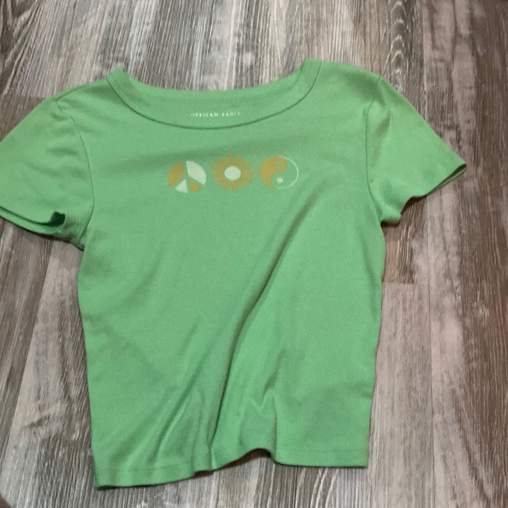 Cute ae top